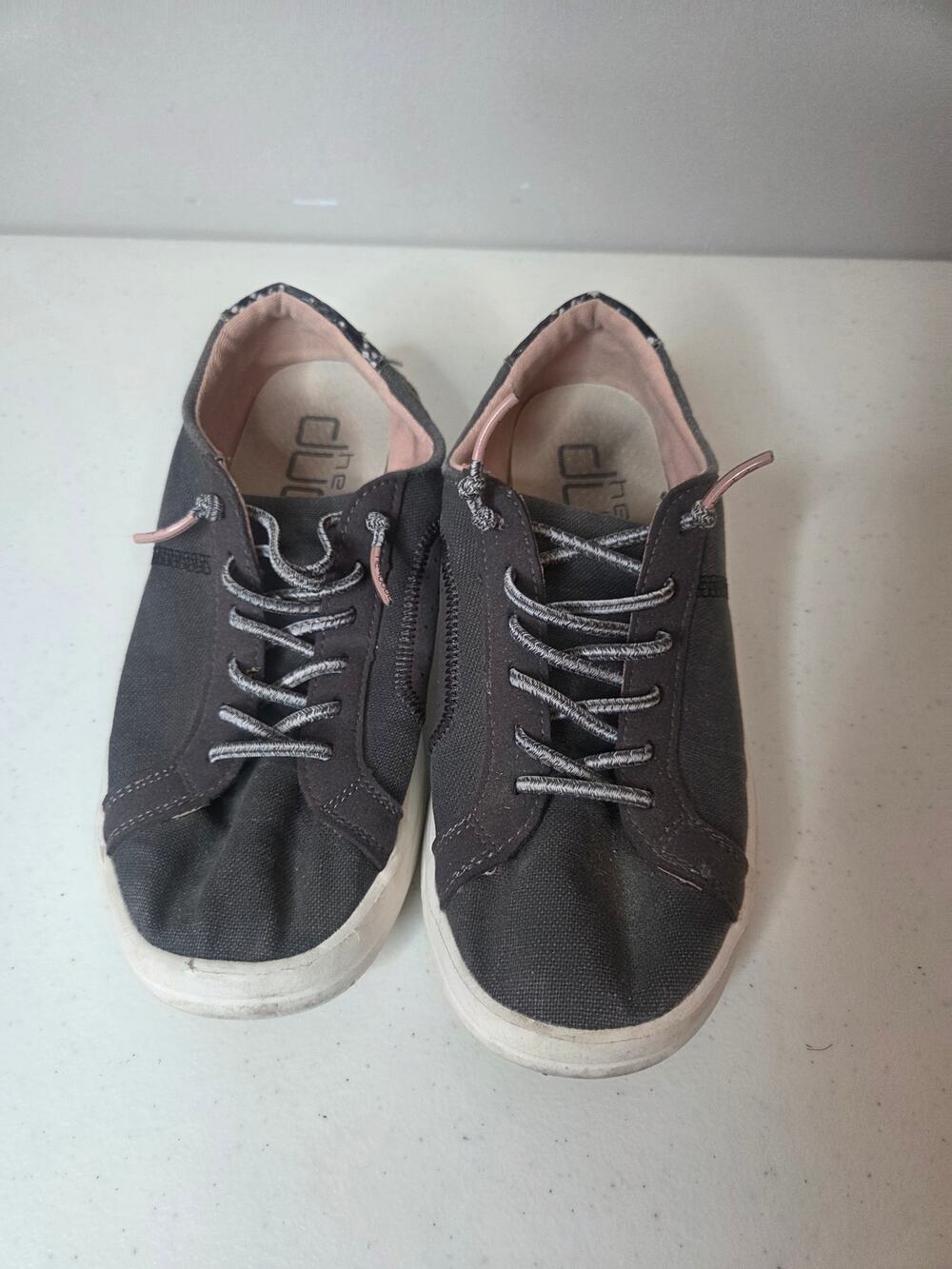 Hey Dude Karina Womens Slip On Shoes Jet Black Size 5 Casual Lightweight Comfort